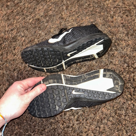 Size 9 - Nike Run Swift Black - 908989-001 - Picture 4 of 10